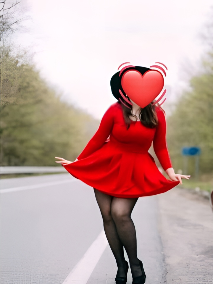 Софа привлекальеная девушка из Нурлат цена от 4000 руб