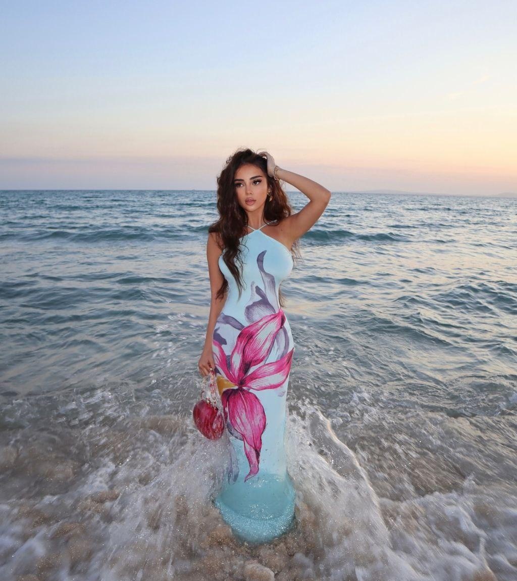 Анита привлекальеная девушка из Нурлат цена от 4000 руб