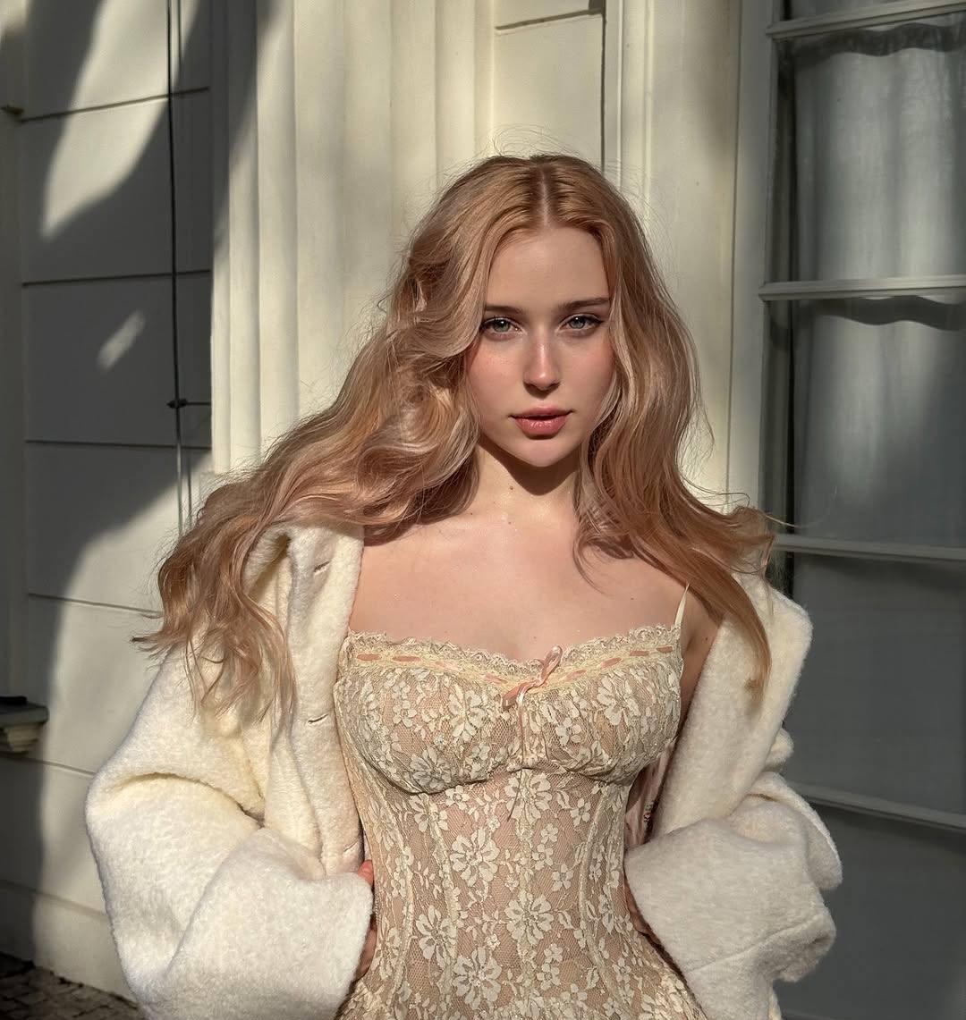 Рита привлекальеная девушка из Нурлат цена от 7000 руб