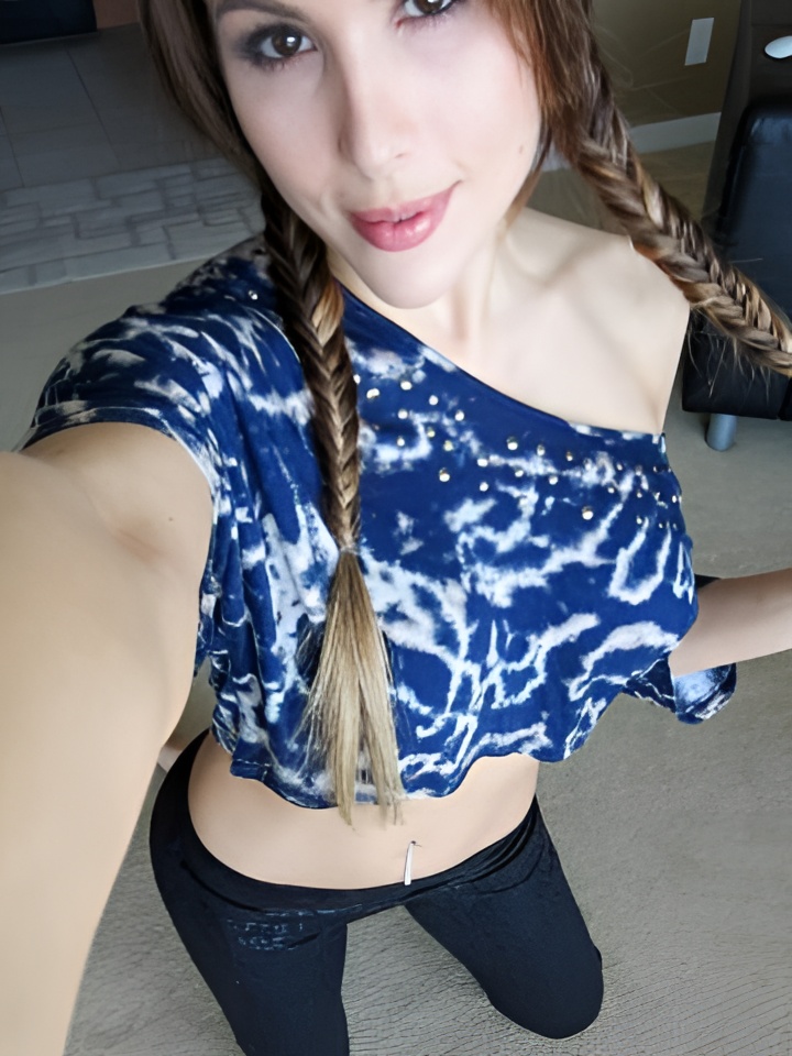 Индивидуалка Нила, доступна для личного знакомства от 4000 руб