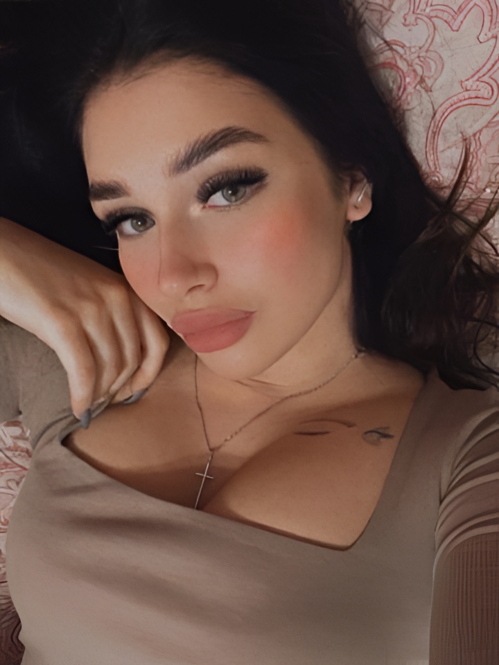 Индивидуалка Юнона, доступна для личного знакомства от 1500 руб