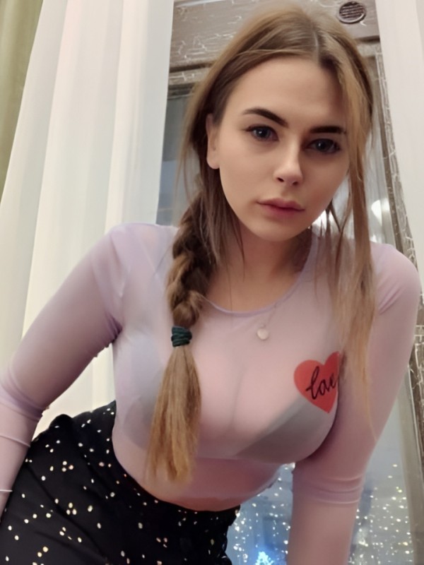 Агата привлекательная девушка из Нурлат цена от 4000 руб