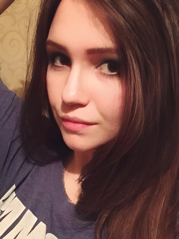 Арина привлекательная девушка из Нурлат цена от 1500 руб