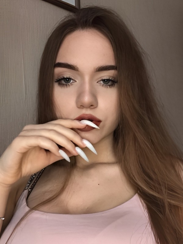 Наташа привлекательная девушка из Нурлат цена от 2000 руб