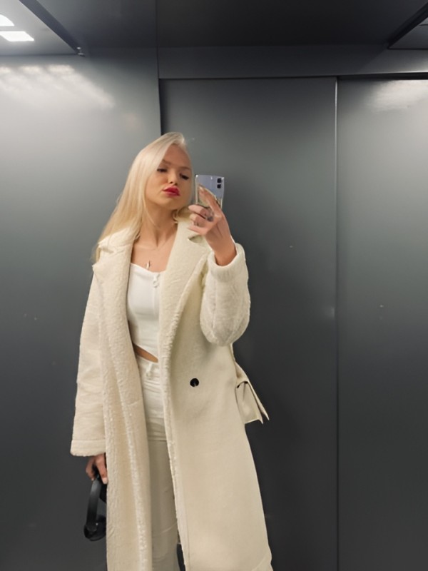 Таисия привлекательная девушка из Нурлат цена от 2000 руб