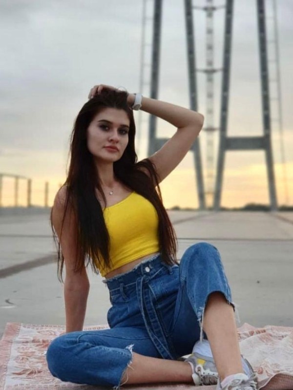 🎥 Ника привлекательная девушка из Нурлат цена от 4000 руб